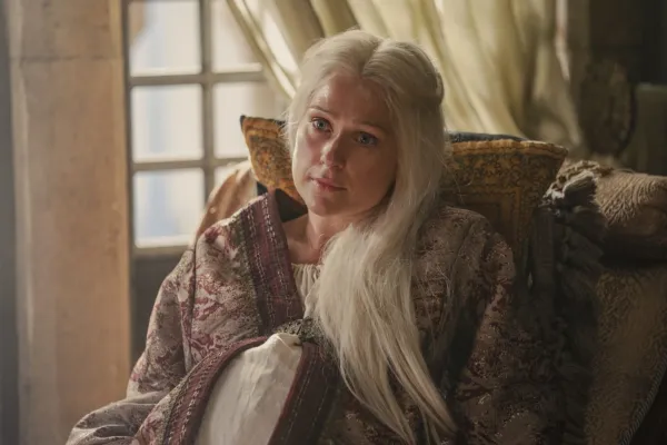 『ハウス・オブ・ザ・ドラゴン』で女王アエマ・アリンを演じるシアン・ブルック