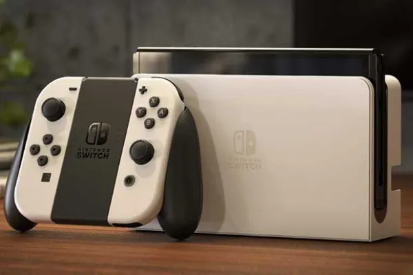 Nintendo Switch OLED のレビューをお読みください。