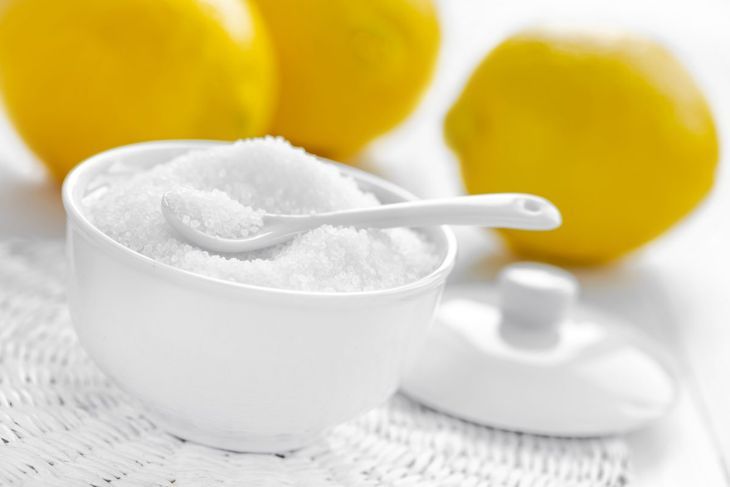 отстраняване на ръжда с лимонена киселина