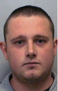 http://www.telegraph.co.uk/news/uknews/law-and-order/6023749/Sex-offender-jailed-after-burglars-find-child-porn-on-his-laptop-and-turn- him-in.html