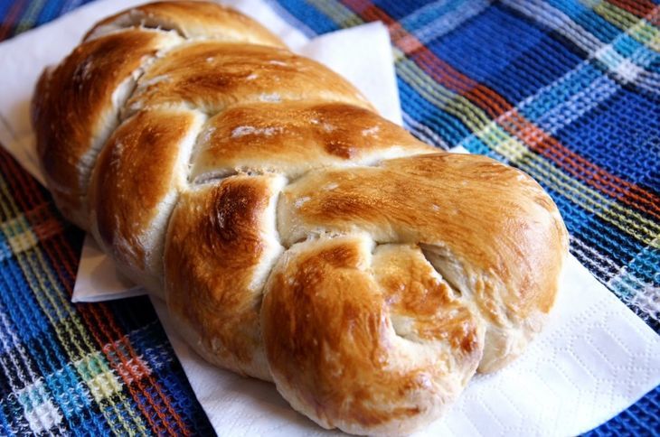 Френски хляб плетен хляб